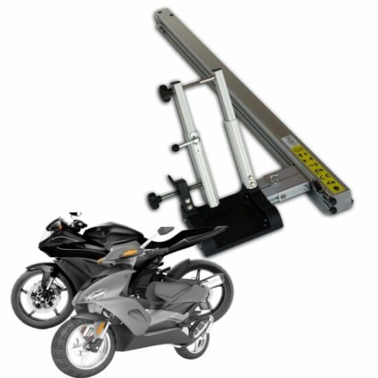 handmatige-scooter-motor-laadbaan-camper